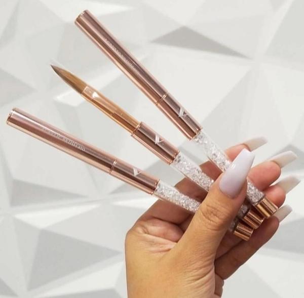 Valentino acrylic nail brush Clearance