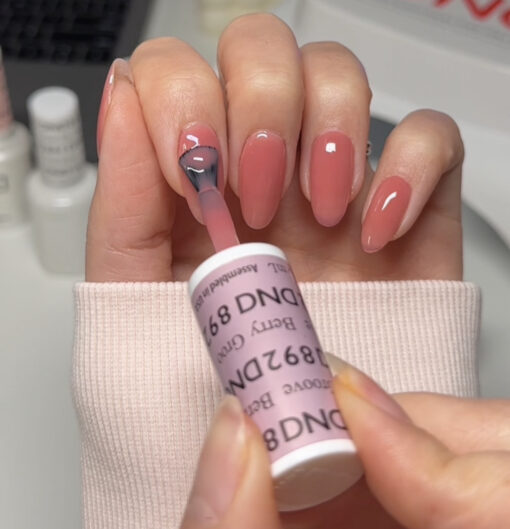 DND - 892 Berry Groove - Gel Nail Polish Matching Duo