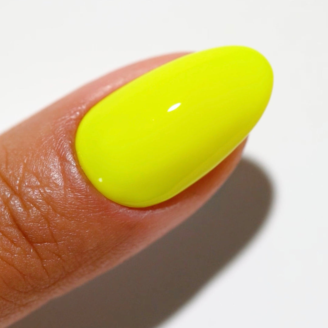 DND DIVA Gel &amp; Lacquer Duo - Highlighter Yellow 