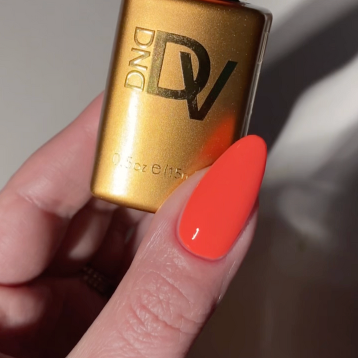 DND DIVA Gel &amp; Lacquer Duo - Sunkissed Coral 