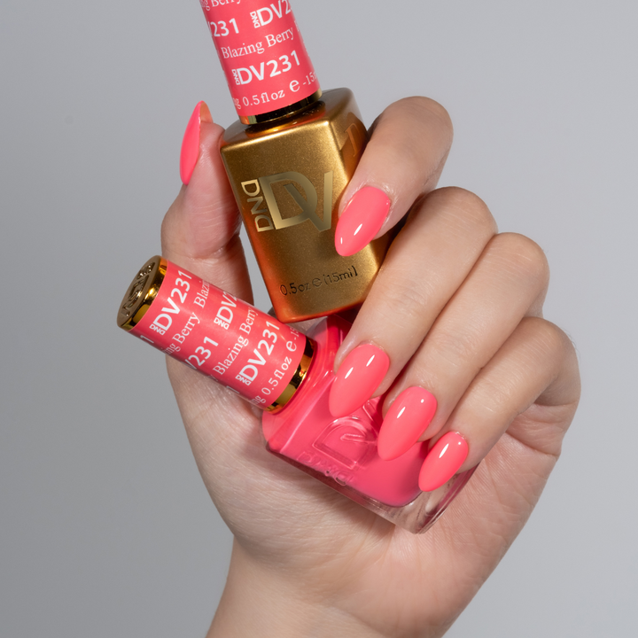 DND DIVA Gel &amp; Lacquer Duo - Blazing Berry 