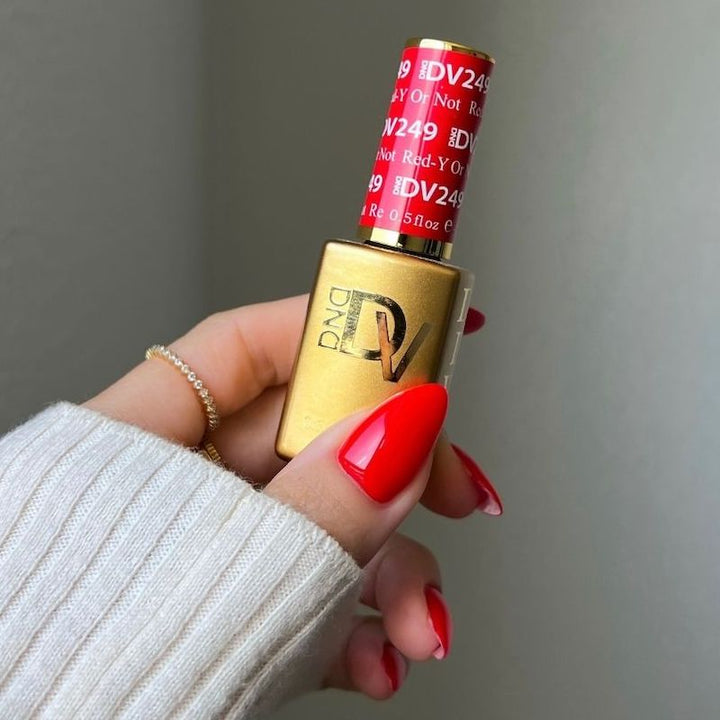 DND DIVA Gel &amp; Lacquer Duo - Red-Y Or Not 