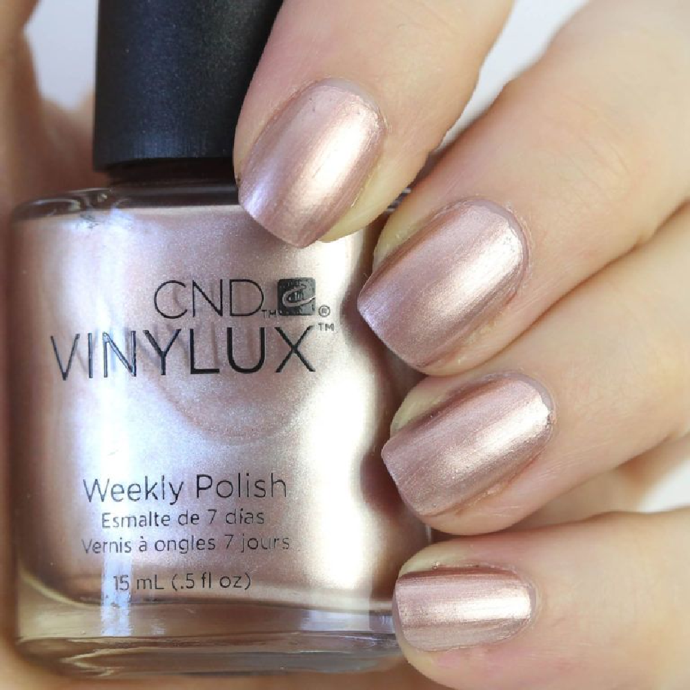 CND Vinylux - Radiant Chill #260
